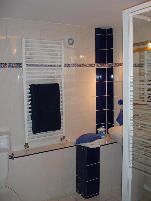 Domaine De La Grange Neuve Hotel La Roque-sur-Pernes Bilik gambar