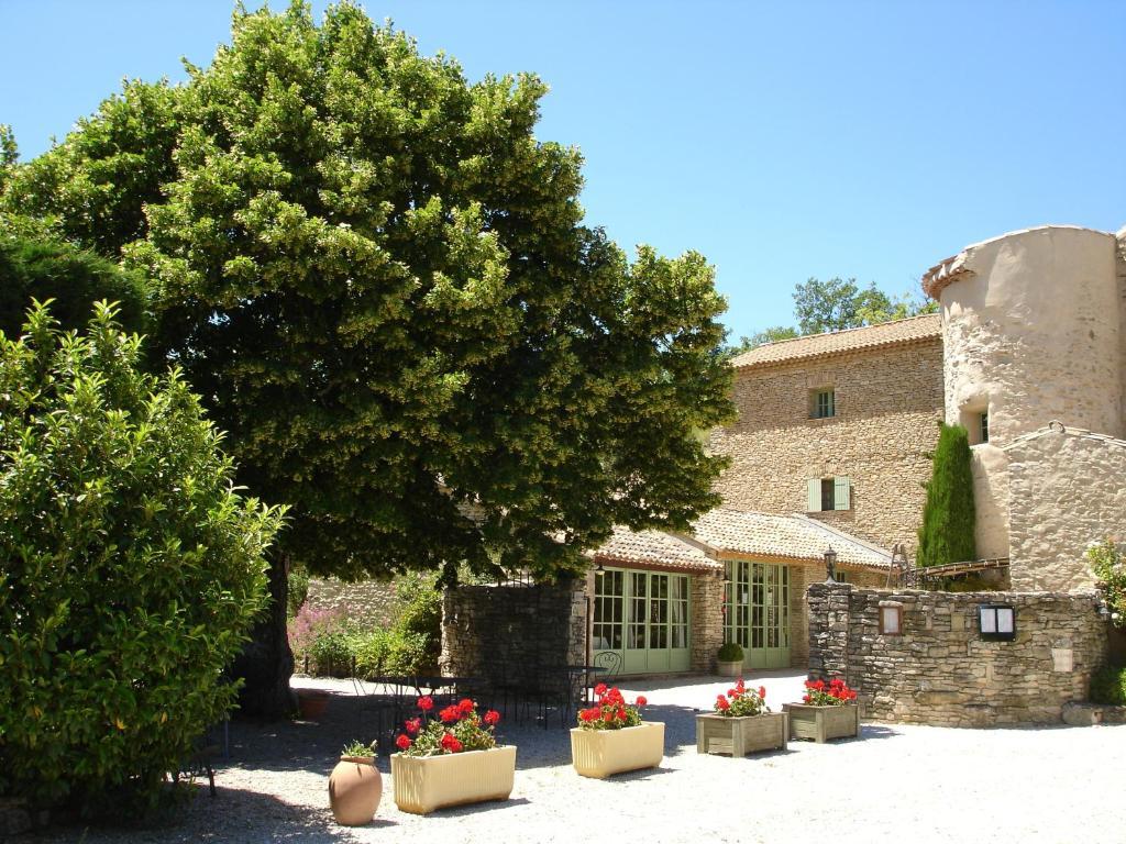 Domaine De La Grange Neuve Hotel La Roque-sur-Pernes Luaran gambar